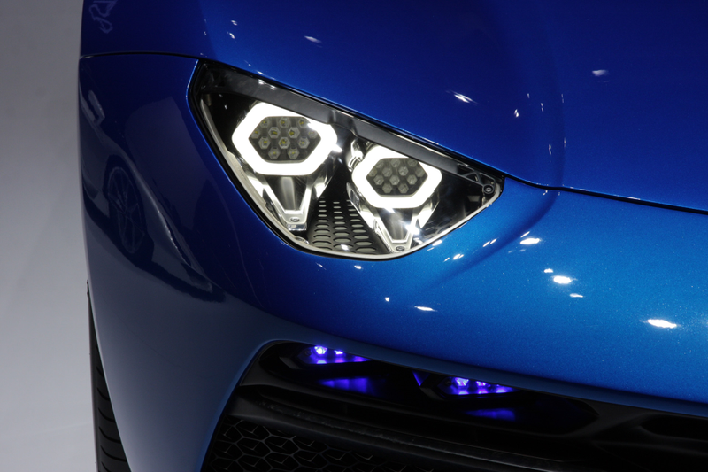 Illustration for article titled The 910 HP Lamborghini Asterion Is The Most Desirable Compromise Ever